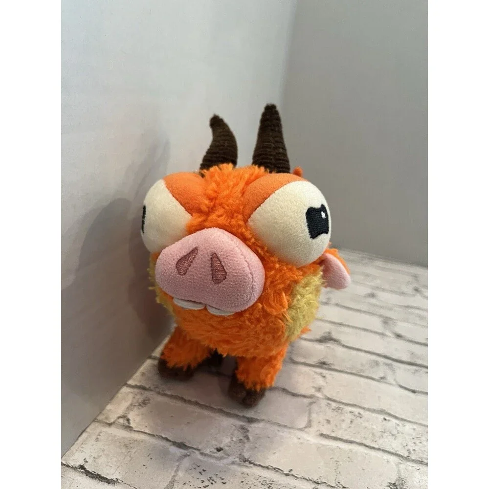 Disney Store Monsters University Archie the Scare Pig 7